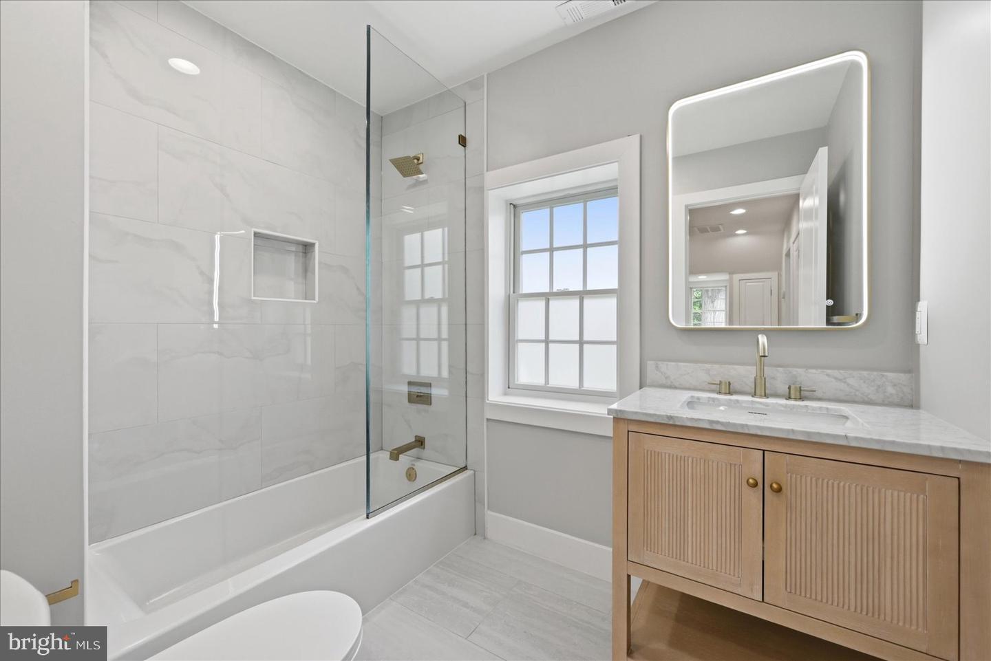 3517 Rodman St Nw Property Photo 34