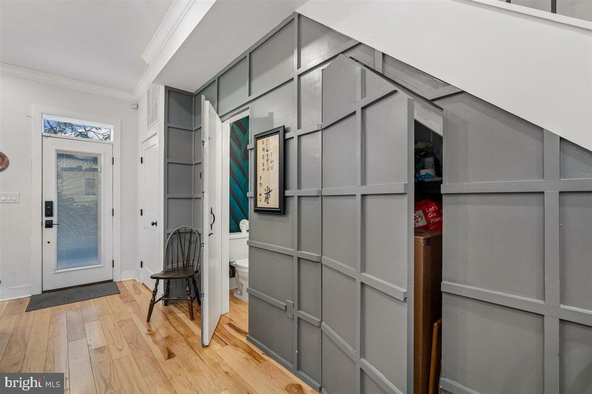 130 Adams St Nw Property Photo 9