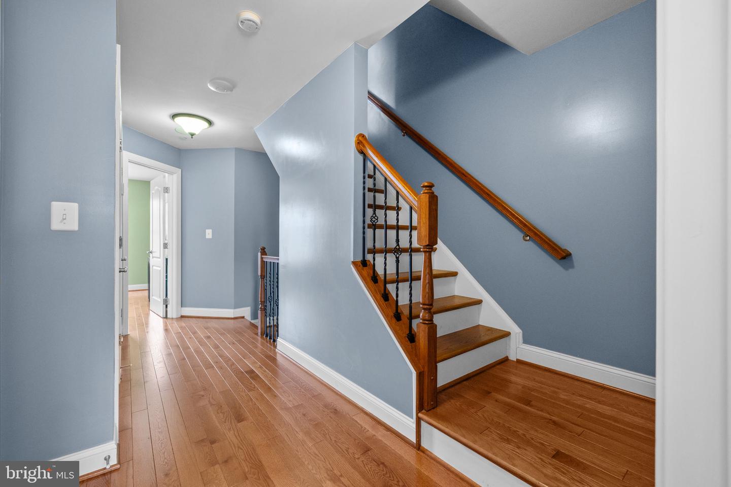 6109 Solent Pl Ne Property Photo 15