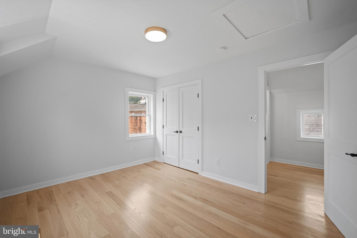 3110 Newton St Ne Property Photo 26