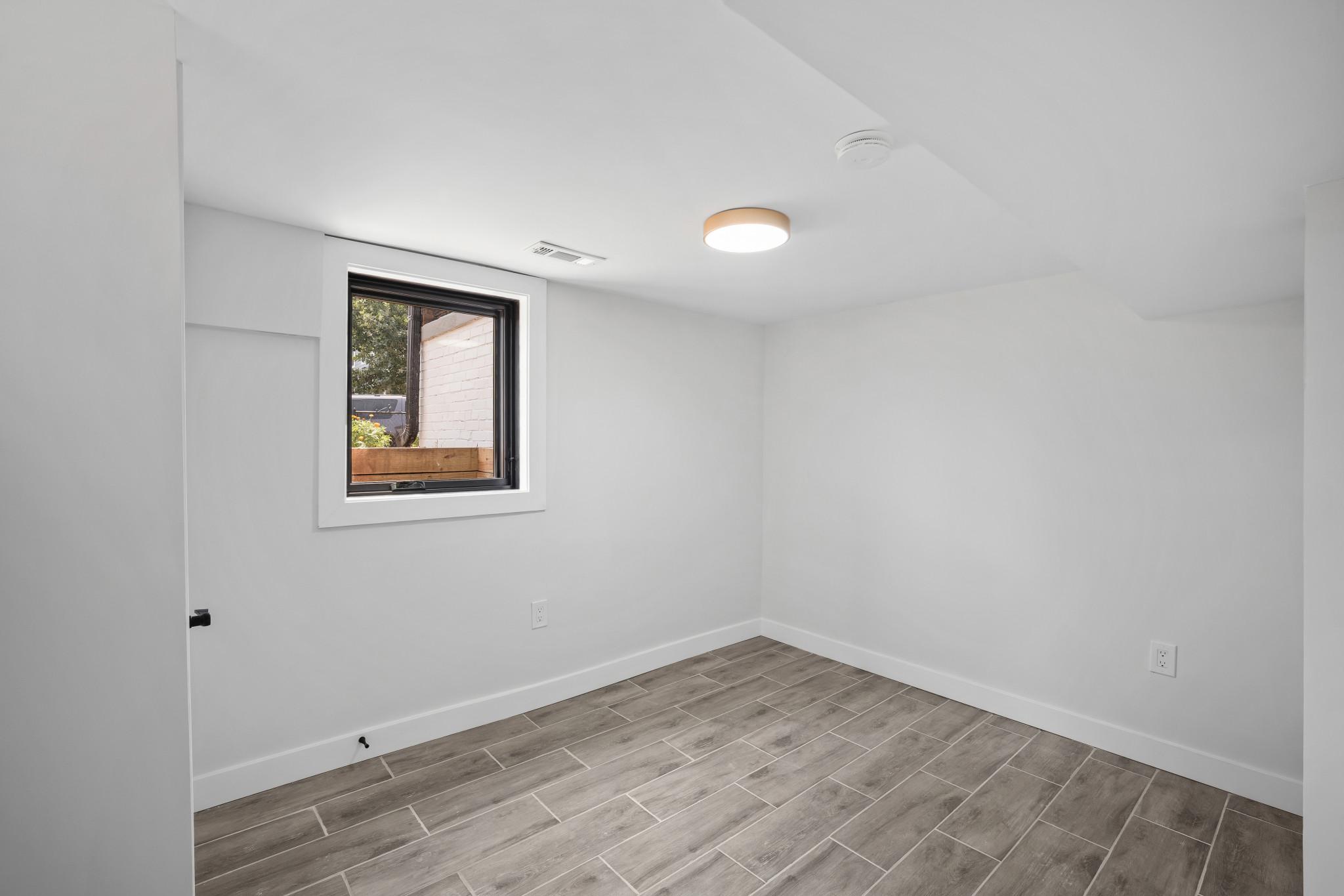 3110 Newton St Ne Property Photo 35