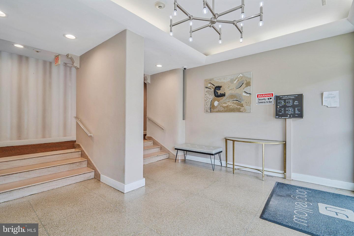 738 Longfellow St Nw #206 Property Photo 5