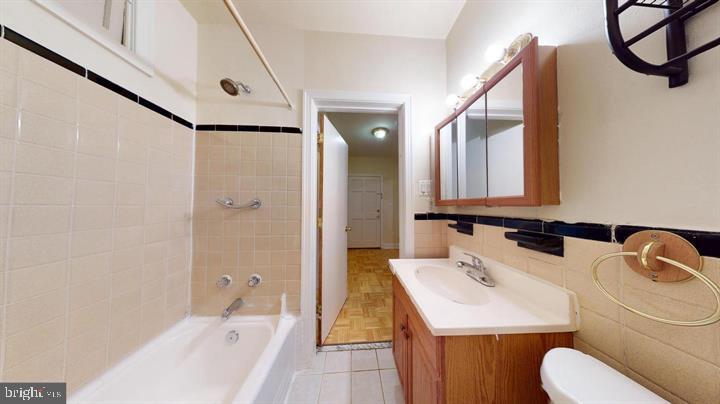 4000 Edmunds St Nw Property Photo 15