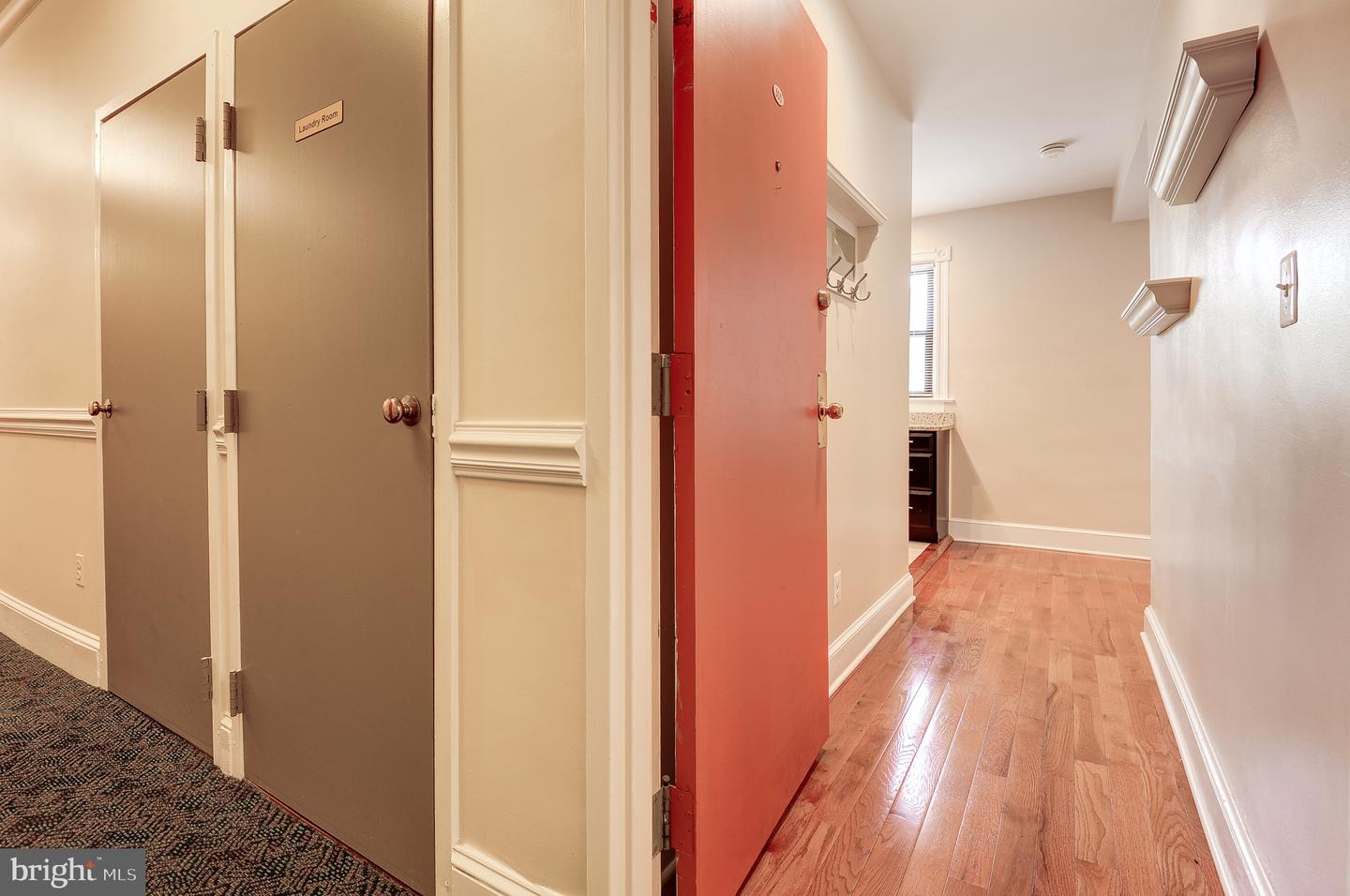 637 3rd St Ne #305 Property Photo 15