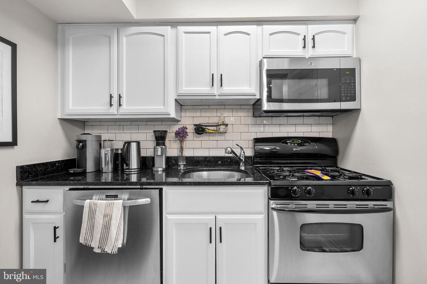718 Park Rd Nw #1 Property Photo 18