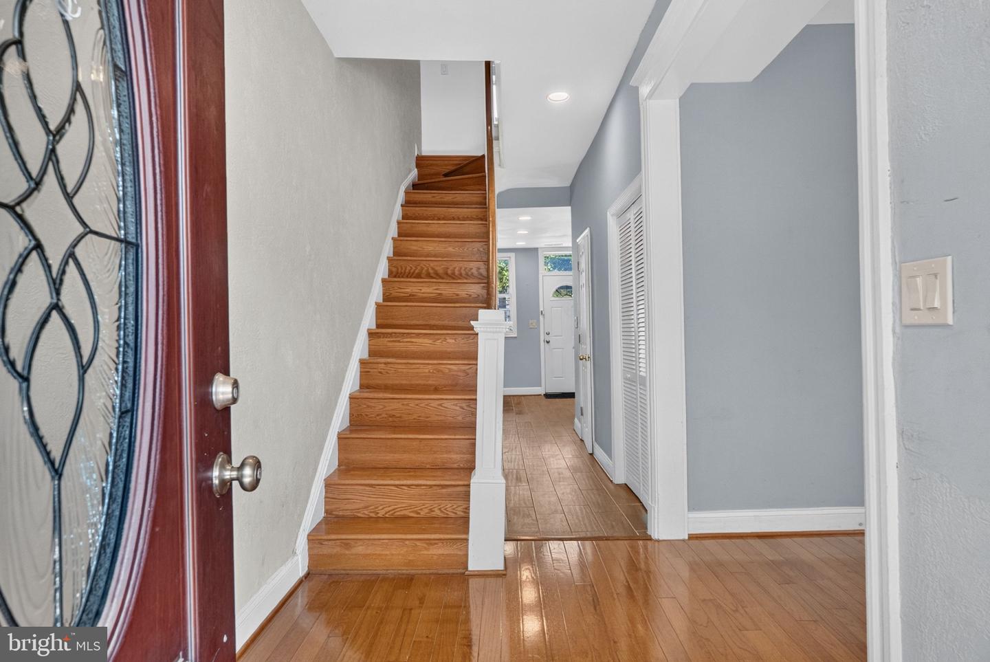 635 Kenyon St Nw #unit A (upper Unit) Property Photo 7