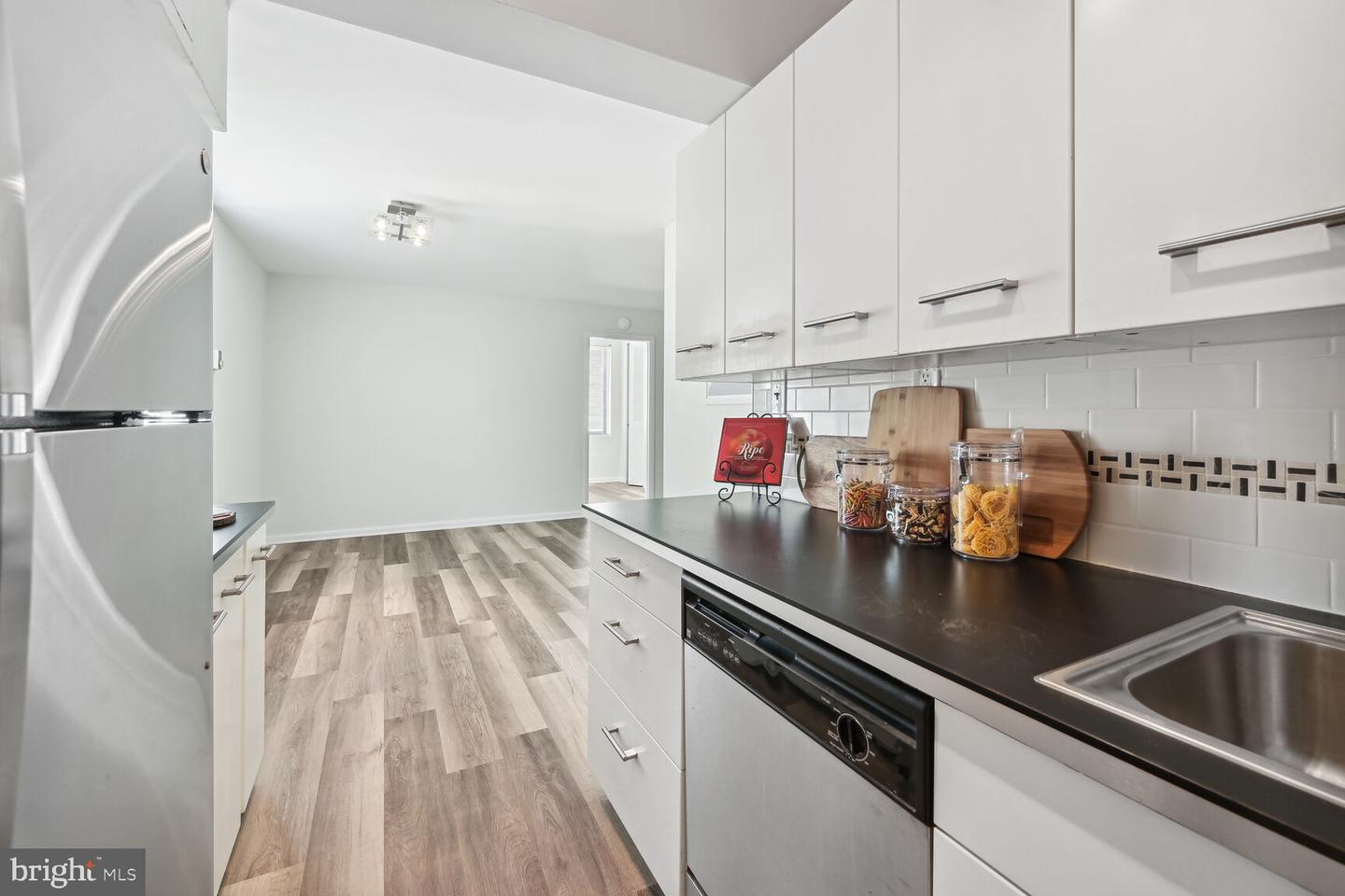522 21st St Nw #912 Property Photo 11