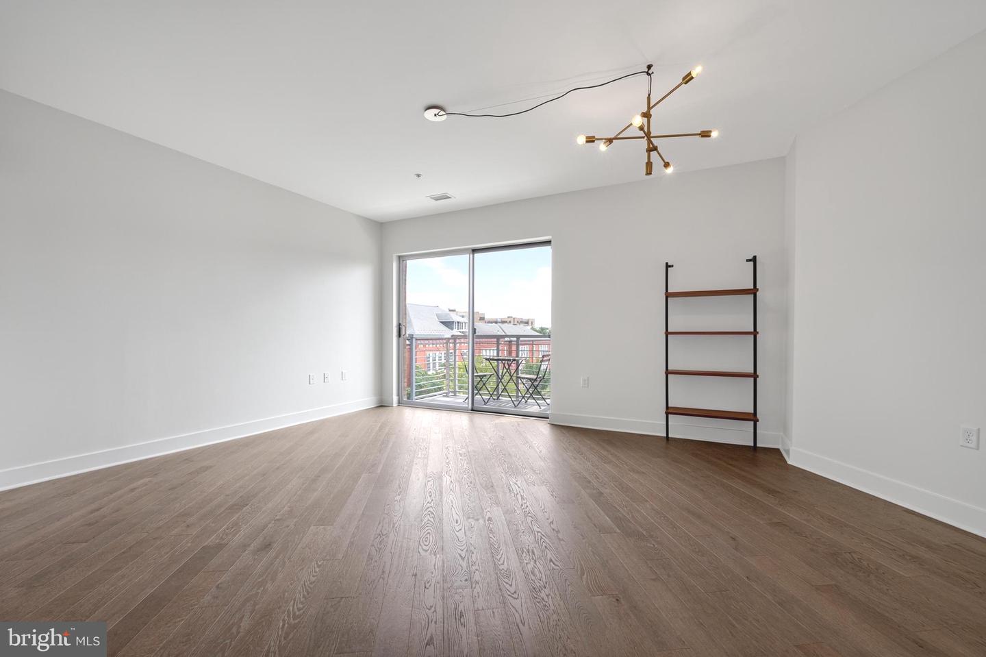 2550 17th St Nw #417 Property Photo 6