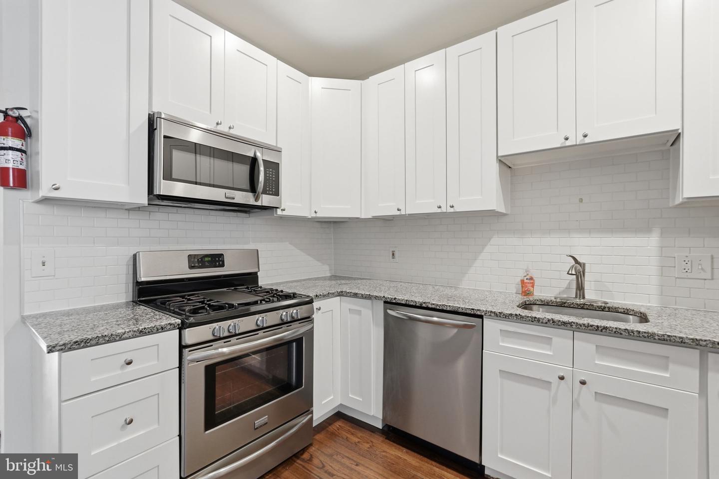 2320 North Capitol St Nw Property Photo 7