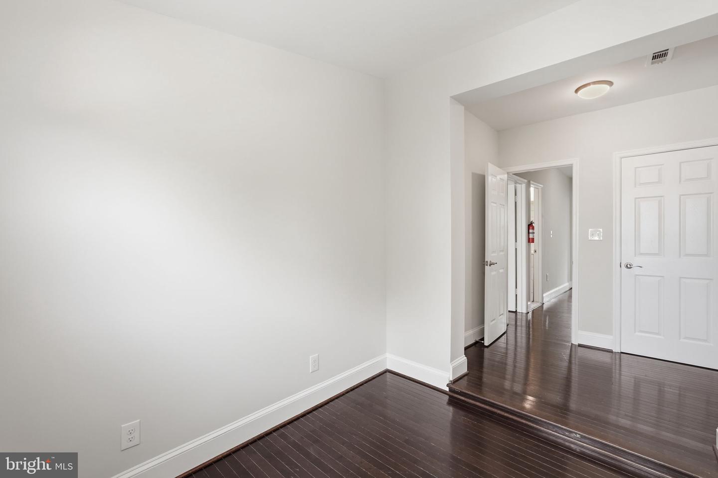 2320 North Capitol St Nw Property Photo 14