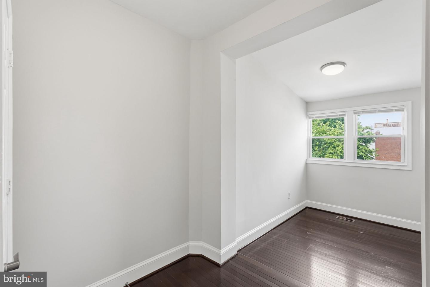 2320 North Capitol St Nw Property Photo 15