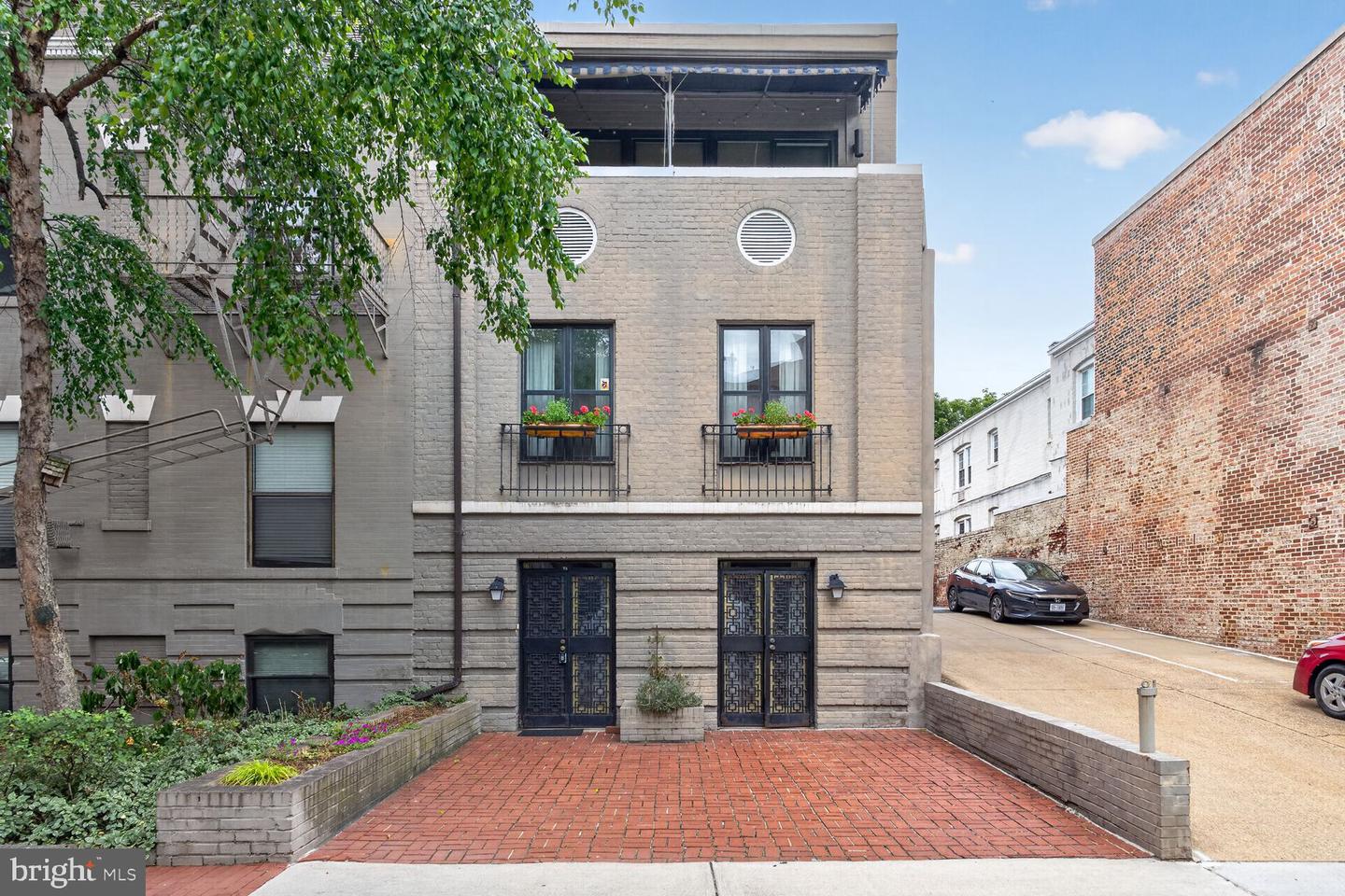 2101 N St Nw #t5 Property Photo 1
