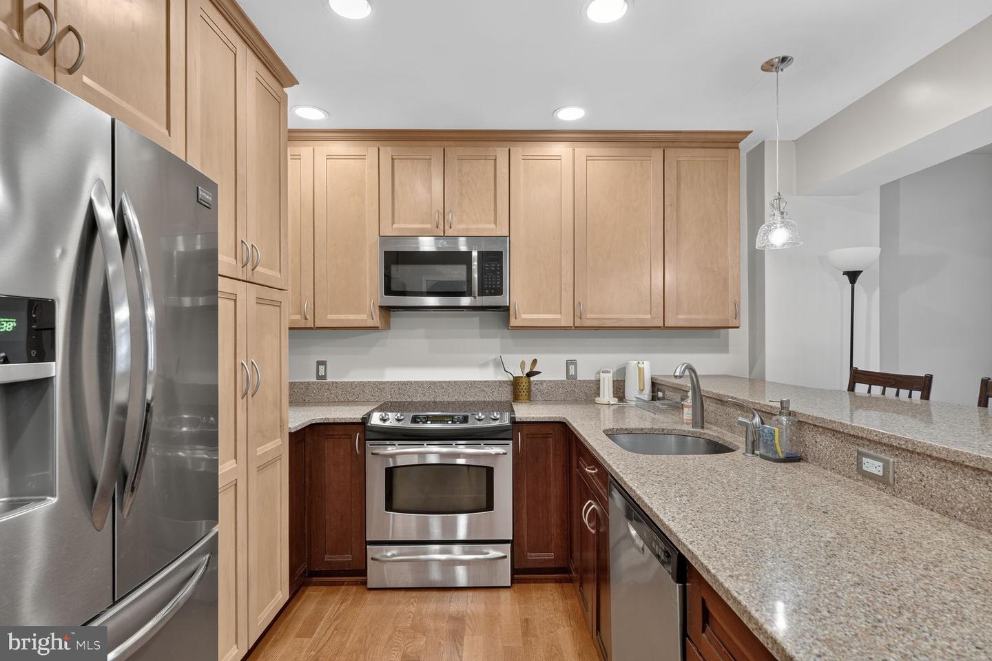 2101 N St Nw #t5 Property Photo 6