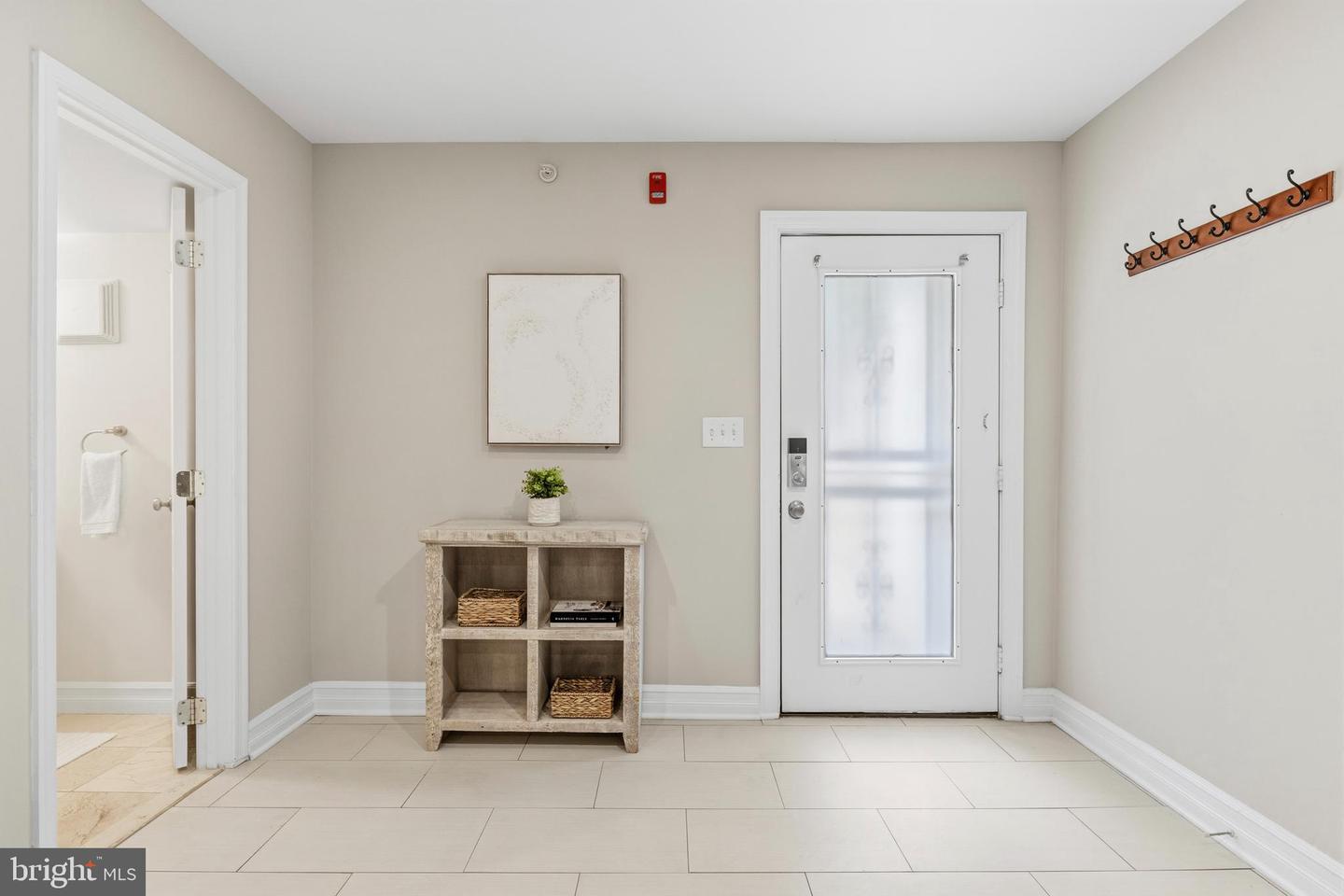 1321 Euclid St Nw #t1 Property Photo 5
