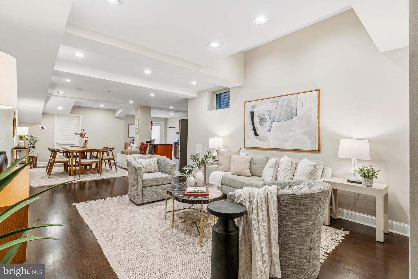 1321 Euclid St Nw #t1 Property Photo 11