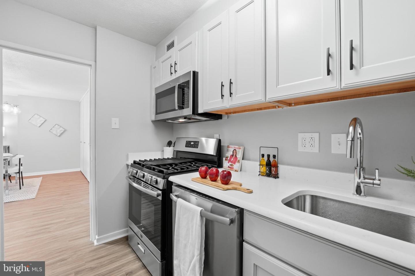 1245 4th St Sw #e301 Property Photo 15