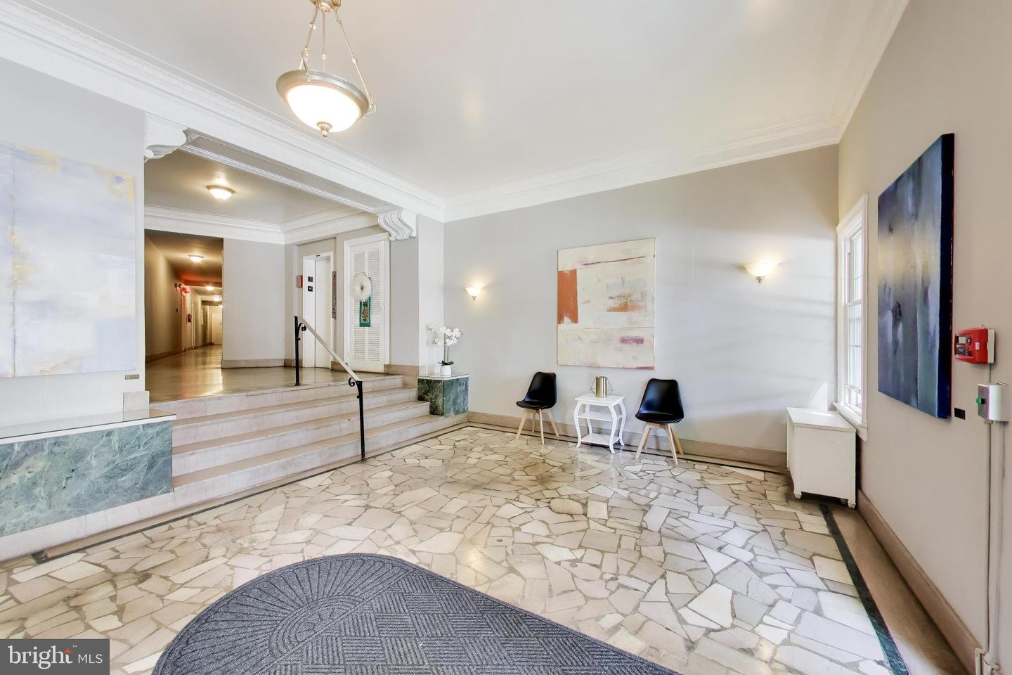 5402 Connecticut Ave Nw #204 Property Photo 3