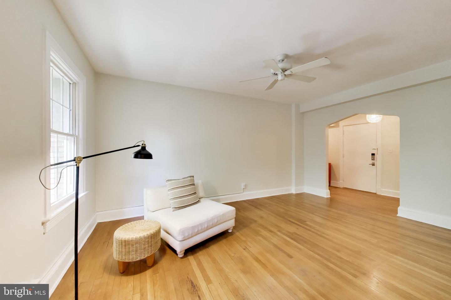 5402 Connecticut Ave Nw #204 Property Photo 9