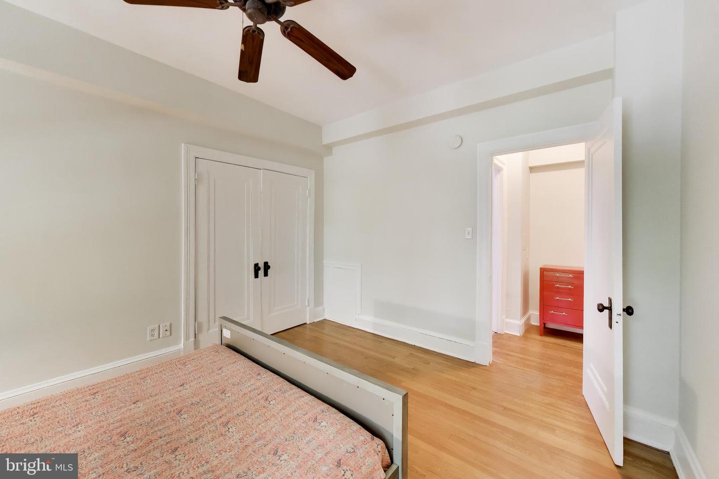 5402 Connecticut Ave Nw #204 Property Photo 16