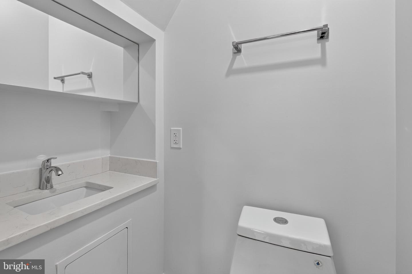 1650 Columbia Rd Nw #401 Property Photo 7