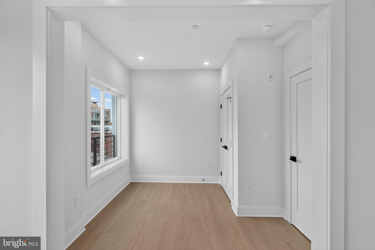 1650 Columbia Rd Nw #401 Property Photo 15
