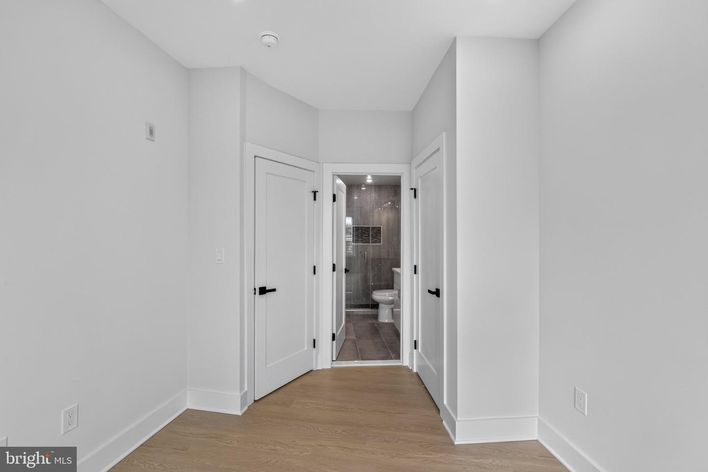 1650 Columbia Rd Nw #401 Property Photo 19