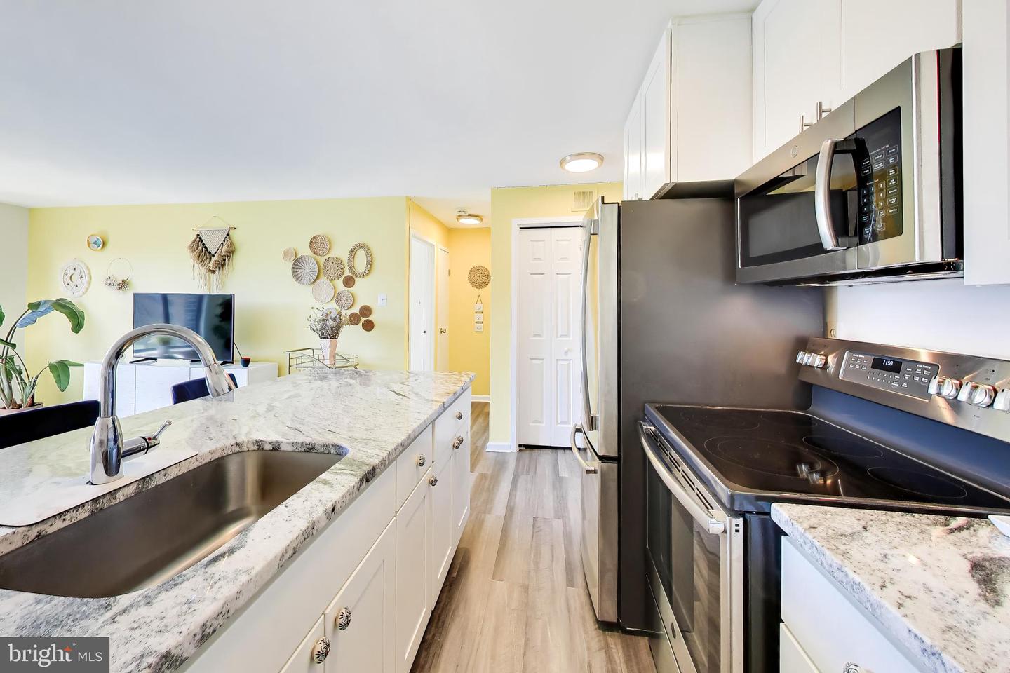 2501 Calvert St Nw #711 Property Photo 8