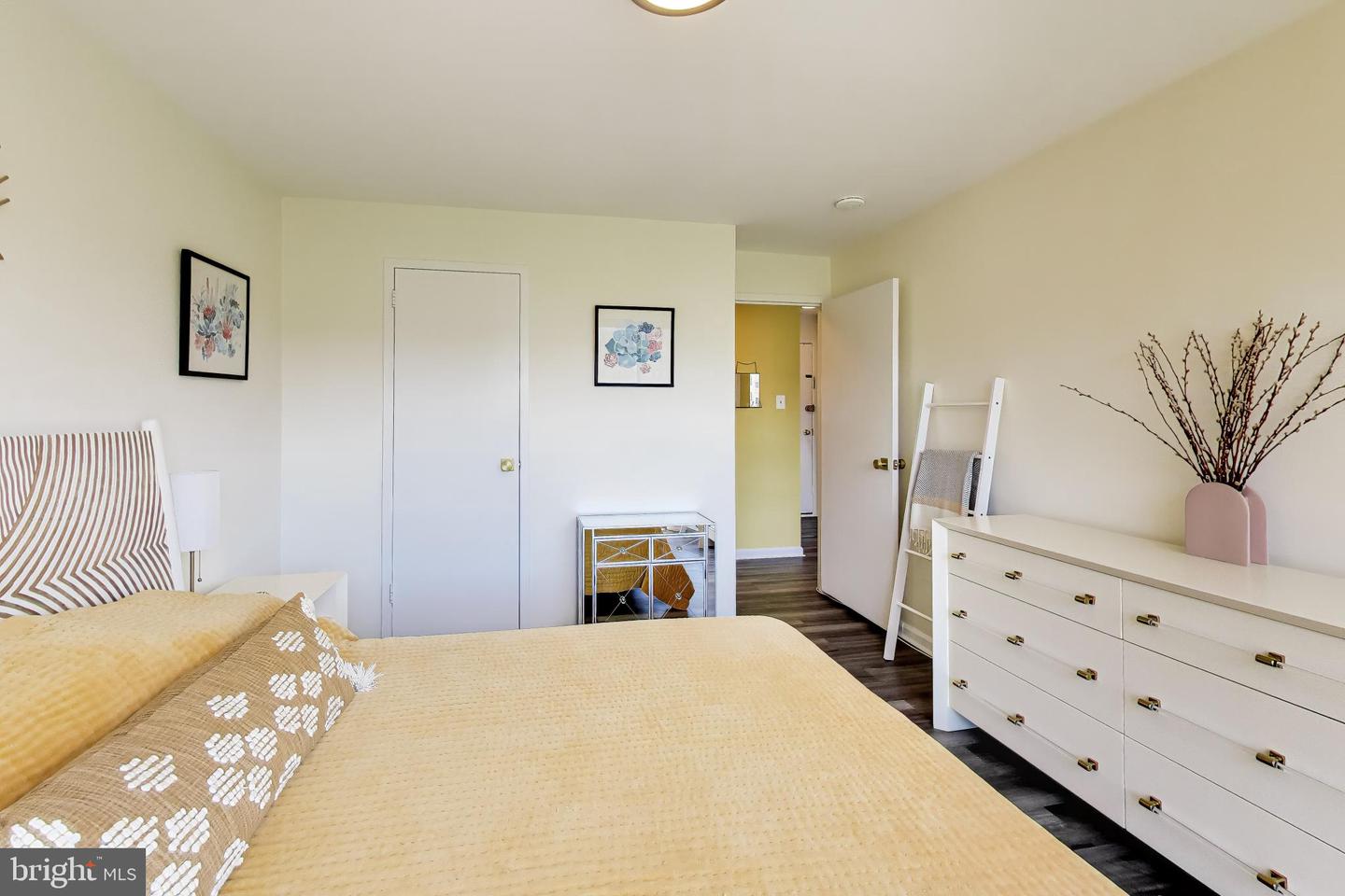 2501 Calvert St Nw #711 Property Photo 11