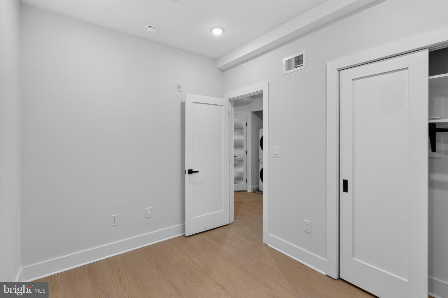 1650 Columbia Rd Nw #402 Property Photo 17