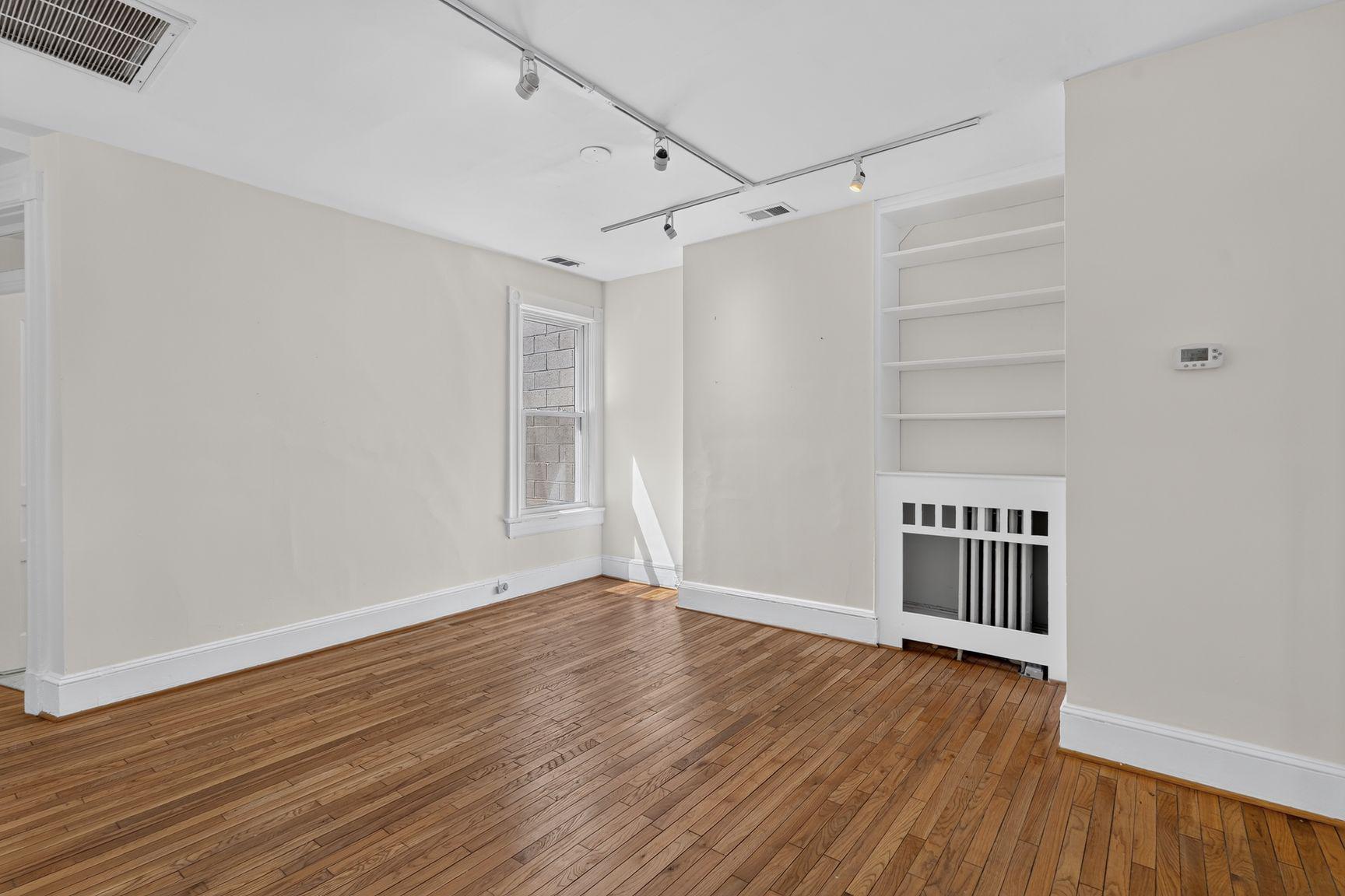 1790 Nw Lanier Pl Nw Property Photo 5
