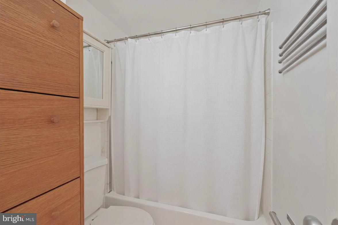 2130 N St Nw #107 Property Photo 4