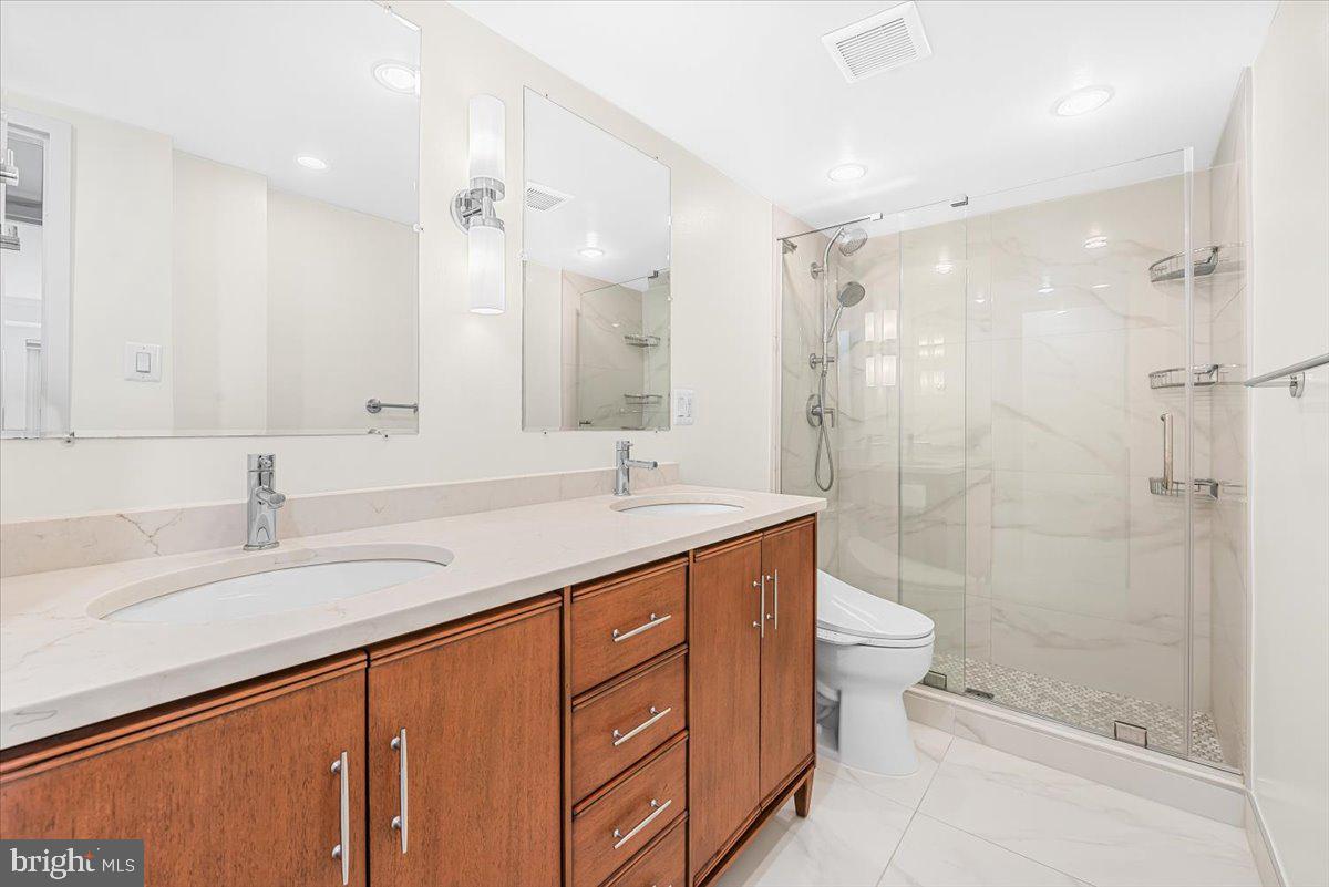 4201 Cathedral Ave Nw #908e Property Photo 16