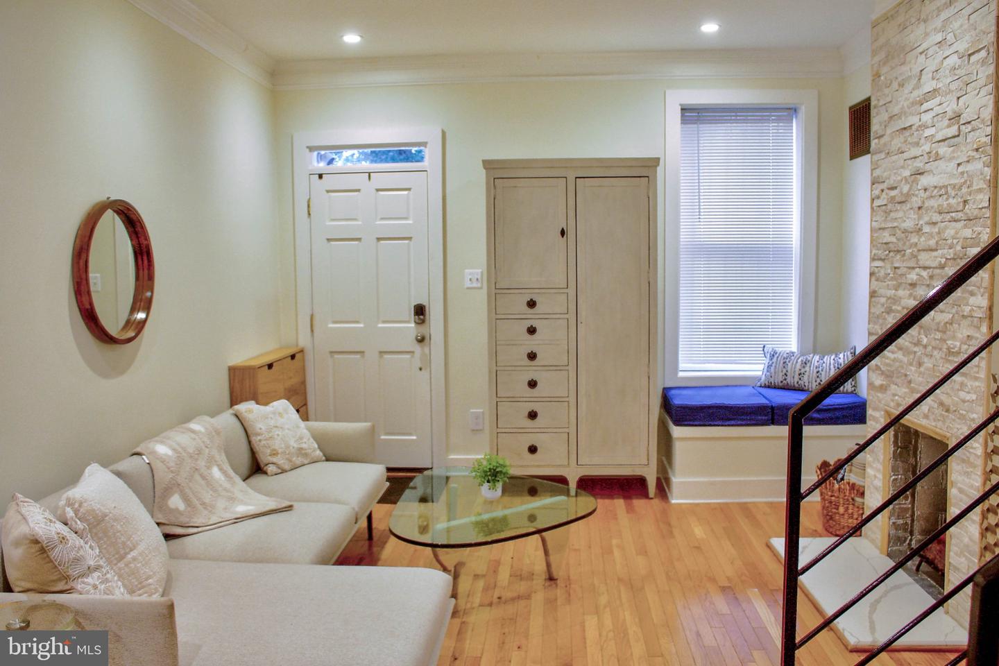 1205 Potomac St Nw Property Photo 5