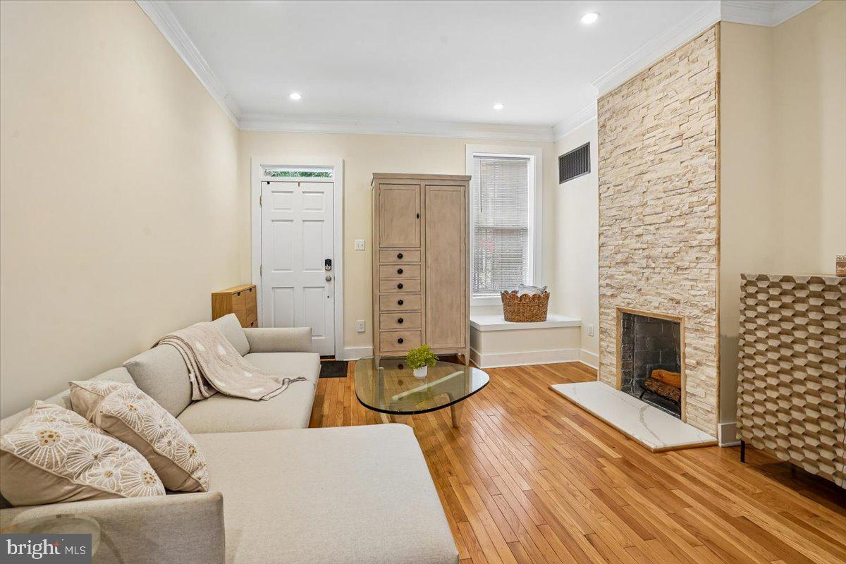 1205 Potomac St Nw Property Photo 8