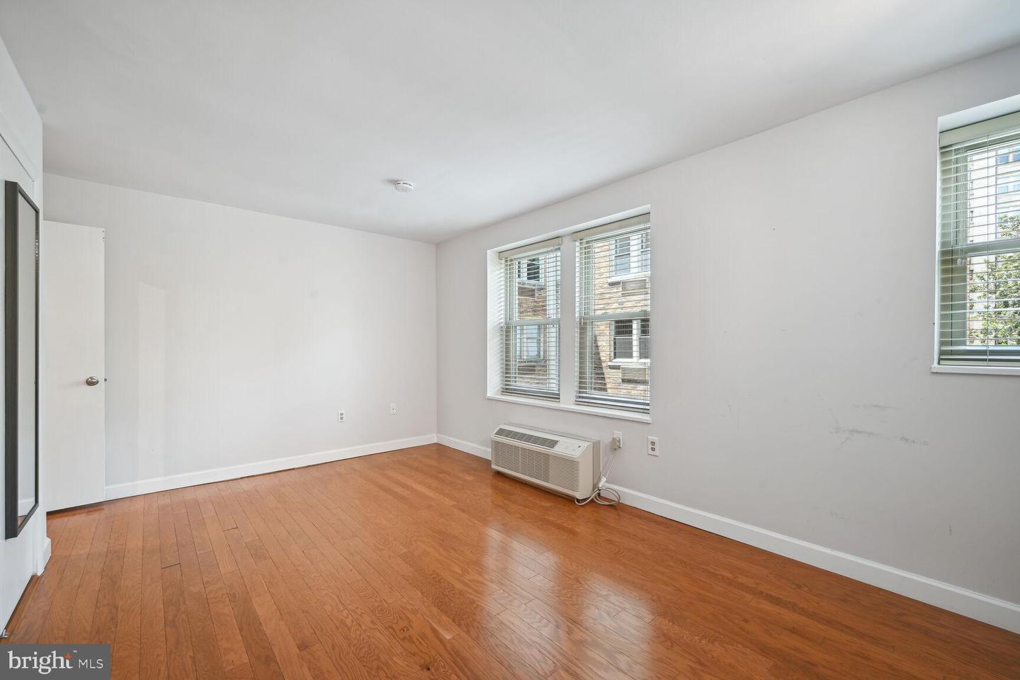 2440 16th St Nw #309 Property Photo 11