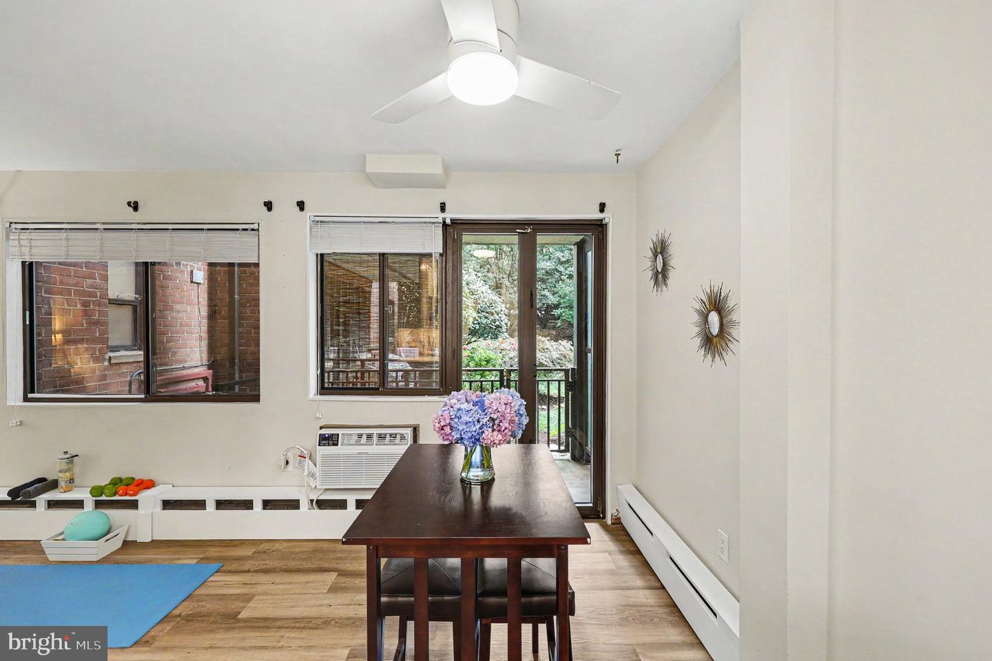 2325 42nd St Nw #220 Property Photo 15