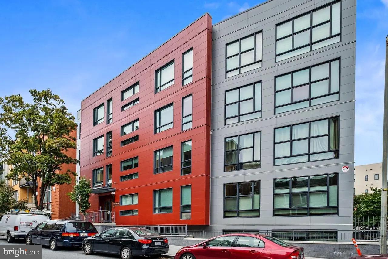 2337 CHAMPLAIN ST NW #104 Property Photo 1