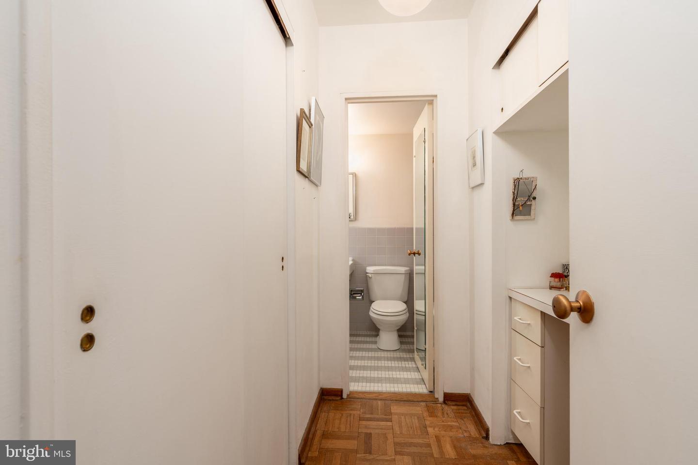 2475 Virginia Ave Nw #801/802 Property Photo 32