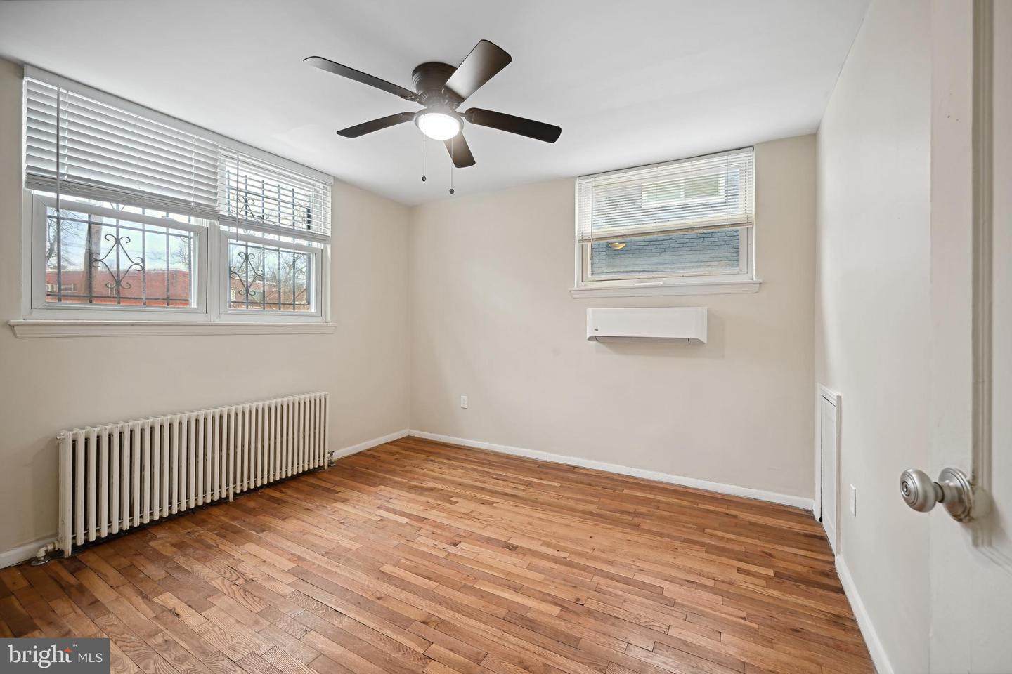 224 Webster St Ne #a Property Photo 9