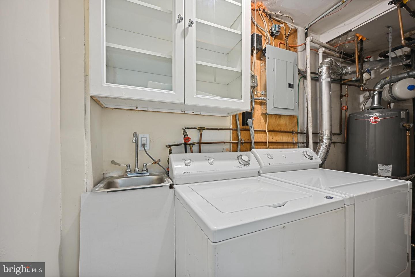 224 Webster St Ne #a Property Photo 16