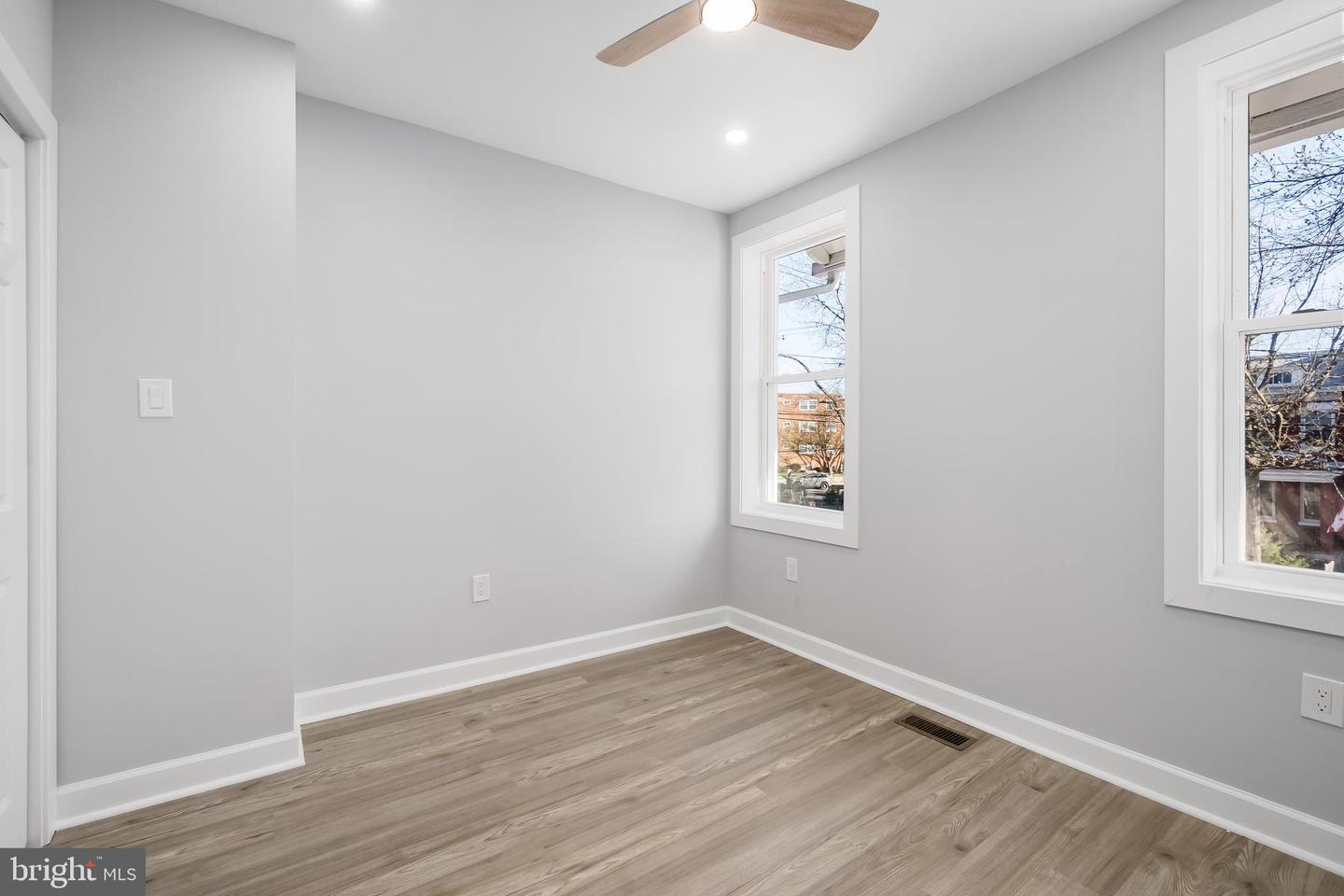1209 Shepherd St Nw Property Photo 33