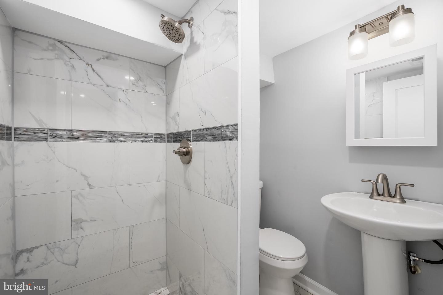 1209 Shepherd St Nw Property Photo 38