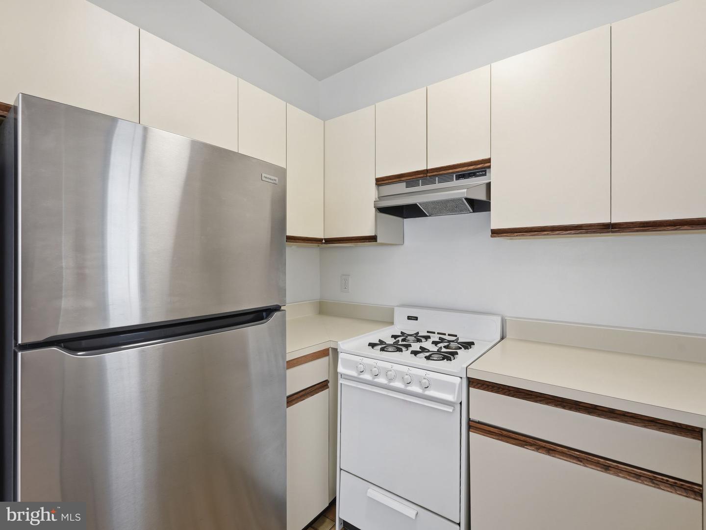 1727 Massachusetts Ave Nw #416 Property Photo 2