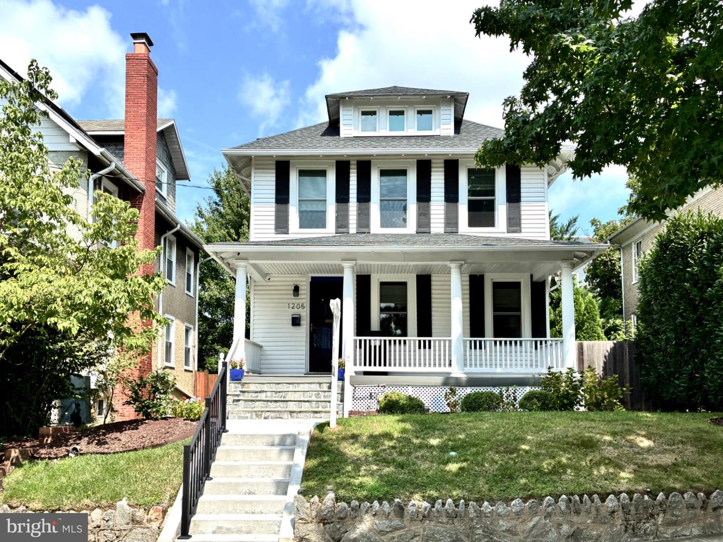 1205 Emerson St Nw Property Photo 1