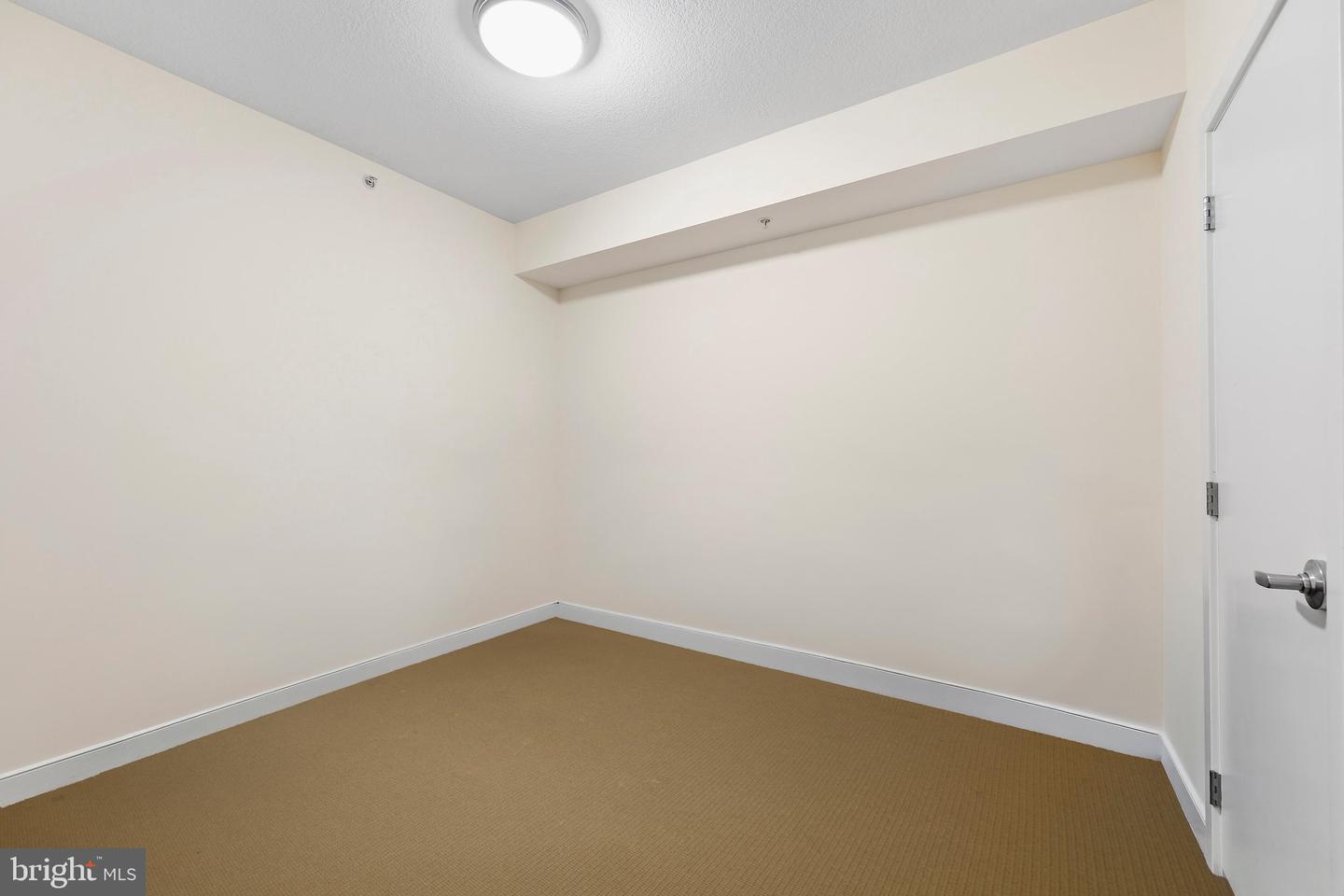 1010 Massachusetts Ave Nw #902 Property Photo 20