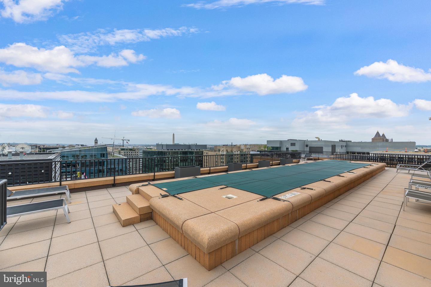 1010 Massachusetts Ave Nw #902 Property Photo 42