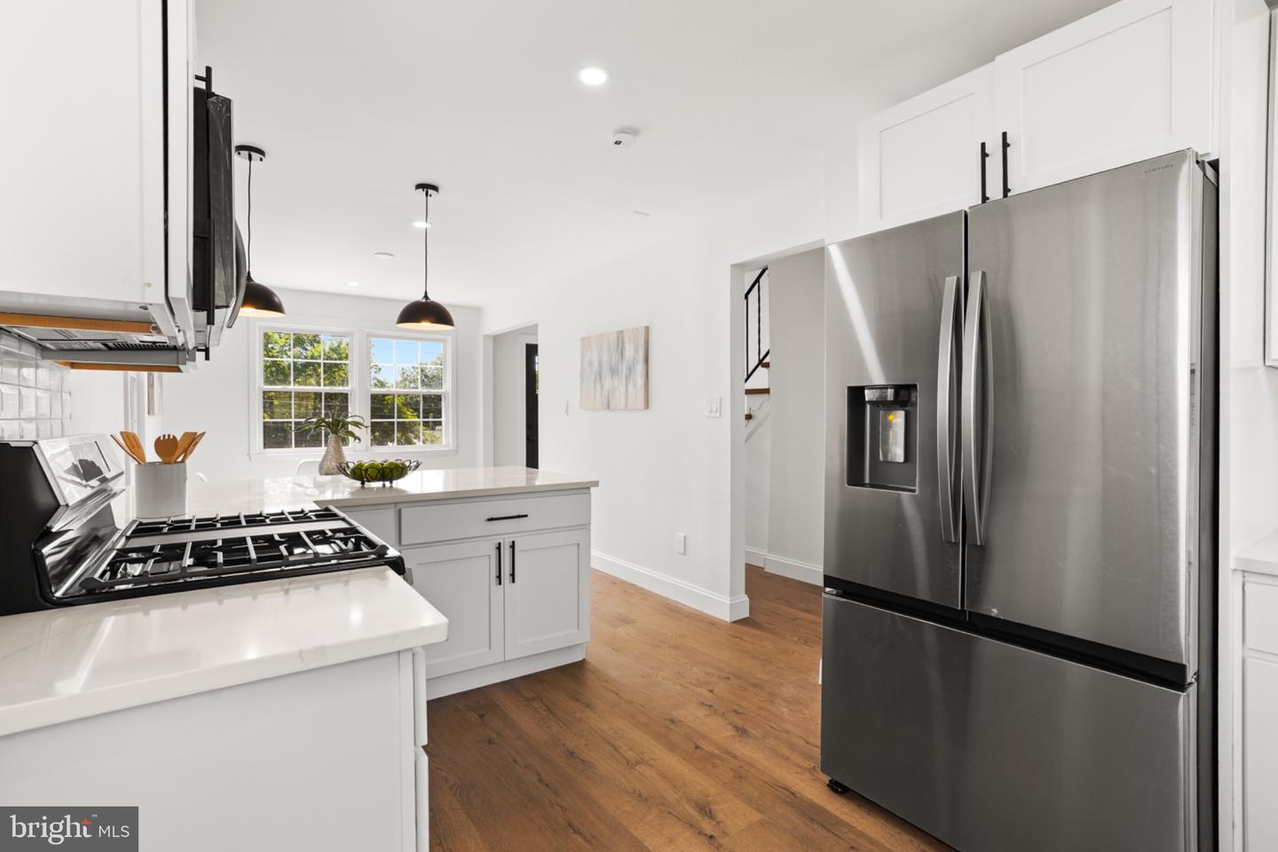 3722 Camden St Se Property Photo 16