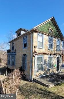 4616 Foote St Ne Property Photo 6