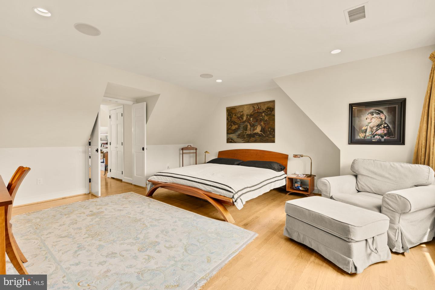 3111 Chain Bridge Rd Nw Property Photo 40