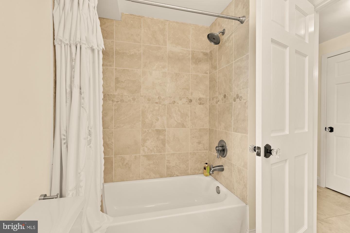 3111 Chain Bridge Rd Nw Property Photo 65